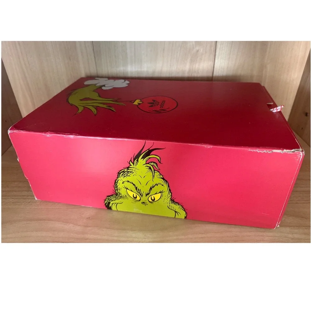 The Grinch - Cindy Lou Who sz 9  Adidas Forum Low Sneaker Suede Pink Christmas
